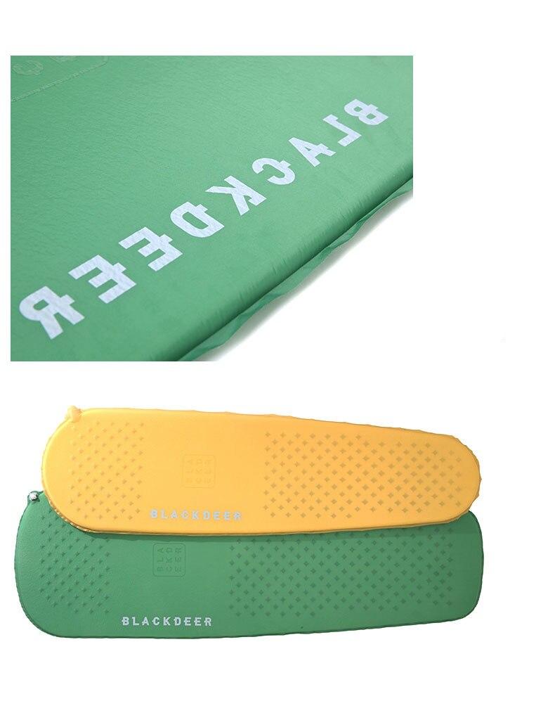 Color variations of the Light Self-inflating Sleeping Pad